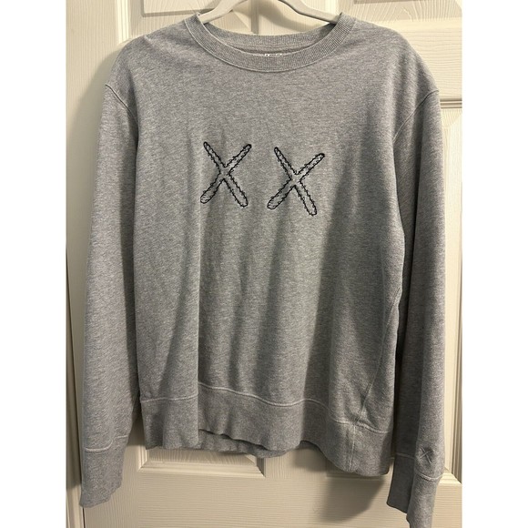 KAWS X Sesame Street X UT Uniqlo Sweatshirt Men's Medium M Grey Crewneck Rare